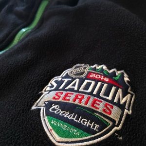 NHL Stadium Series Fleece Vest from Minnesota 2016, XL black